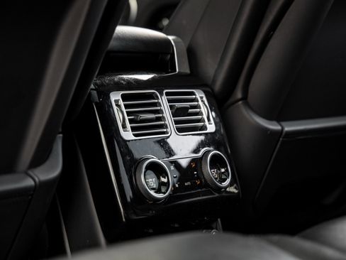 Used 2022 Land Rover Range Rover Westminster Edition image 34