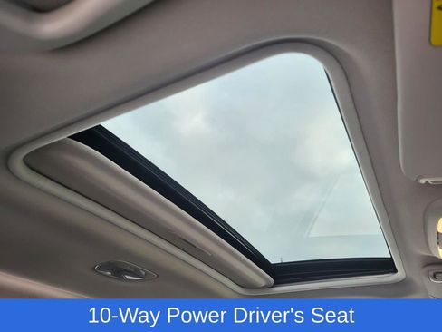 Certified 2025 Subaru Crosstrek 2.0i Premium image 10