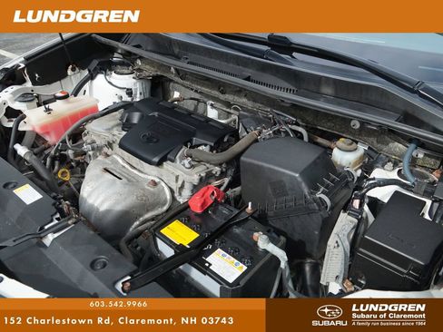 Used 2015 Toyota RAV4 XLE AWD/4WD image 25