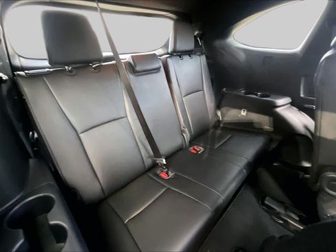 Used 2023 Toyota Highlander XSE FWD image 36