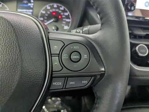 Certified 2024 Toyota Corolla SE FWD image 17