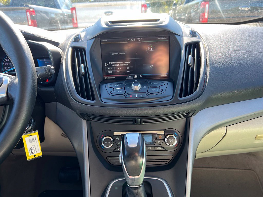 Used 2015 Ford C-MAX SE w/ Equipment Group 202A FWD image 23
