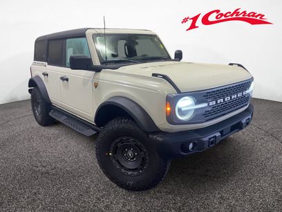 New 2025 Ford Bronco Badlands w/ Sasquatch Package