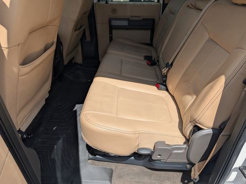 Used 2016 Ford F250 Lariat w/ Chrome Package image 24