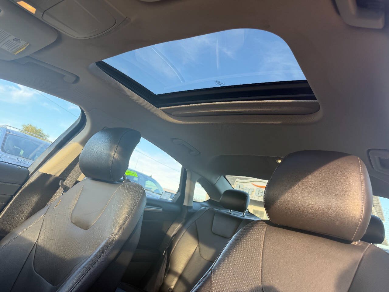 Used 2014 Ford Fusion Titanium FWD image 27