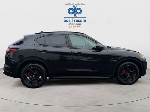 Used 2018 Alfa Romeo Stelvio Sport w/ Quick Order Package 22J Sport image 8