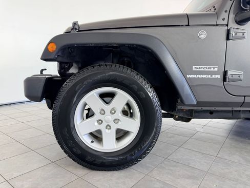 Used 2016 Jeep Wrangler Sport w/ Quick Order Package 23S image 11