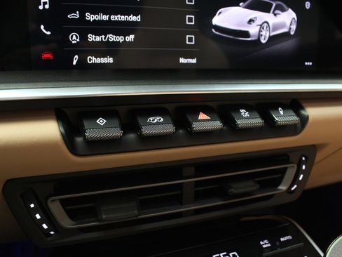 Used 2022 Porsche 911 Carrera S image 85