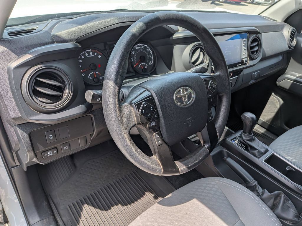 Used 2023 Toyota Tacoma SR AWD/4WD image 17