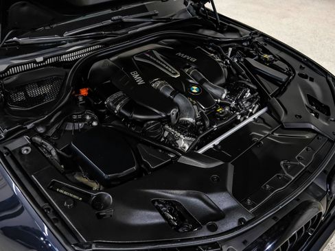 Used 2019 BMW M550i xDrive w/ Premium Package 2 AWD/4WD image 69