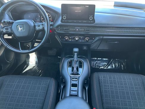 Used 2025 Honda HR-V Sport image 16