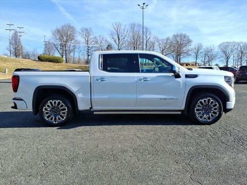 Used 2023 GMC Sierra 1500 Denali Ultimate image 2