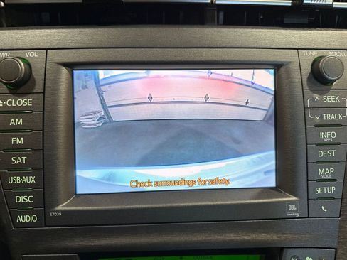 Used 2013 Toyota Prius Four w/ Deluxe Solar Roof Pkg image 11