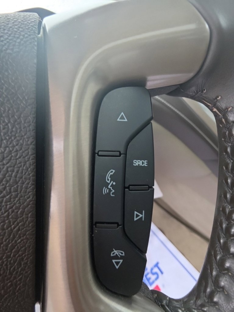 Used 2016 GMC Acadia Denali AWD/4WD image 17