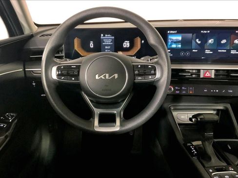 Used 2025 Kia K5 LXS image 5