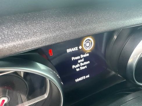 Used 2022 Jeep Gladiator Mojave w/ Cold Weather Group AWD/4WD image 11