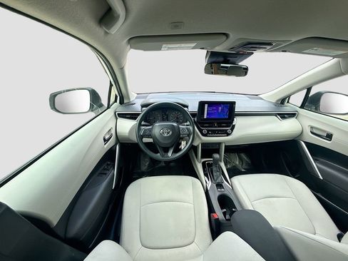 Used 2024 Toyota Corolla Cross L image 20
