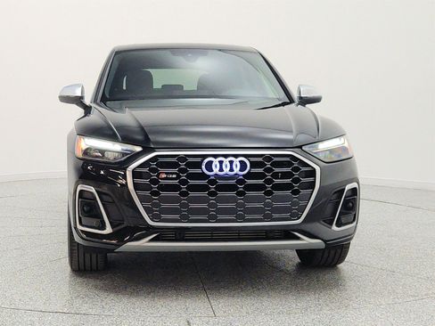 Used 2023 Audi SQ5 Premium Plus w/ Premium Plus Package AWD/4WD image 2