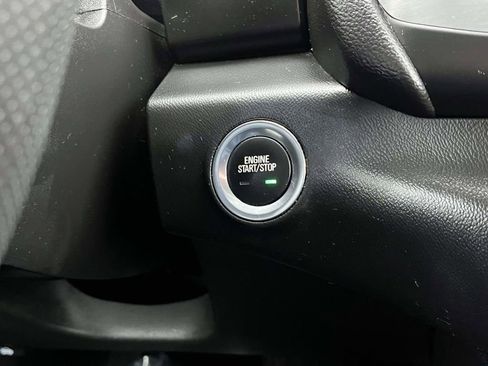 Certified 2023 GMC Terrain SLE w/ Driver Convenience Package image 32