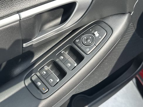 Used 2025 Hyundai Sonata SEL FWD image 15