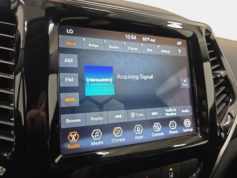 Used 2021 Jeep Cherokee Limited AWD/4WD image 20