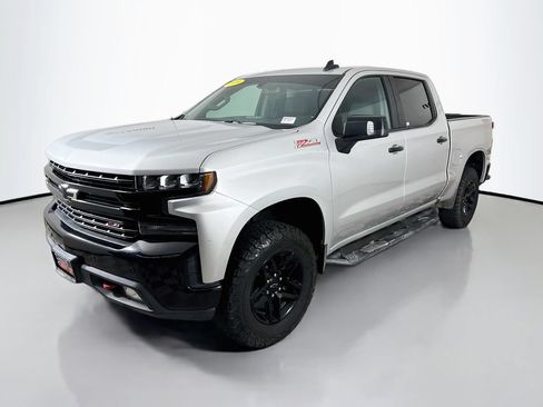 Used 2019 Chevrolet Silverado 1500 LT Trail Boss AWD/4WD image 3