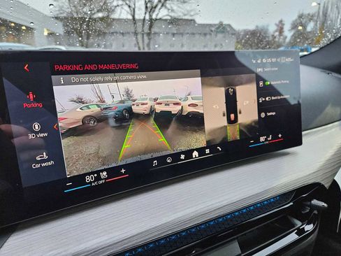 Used 2025 BMW i4 xDrive40i w/ Premium Package image 28