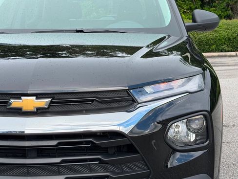Used 2023 Chevrolet TrailBlazer LS FWD image 9