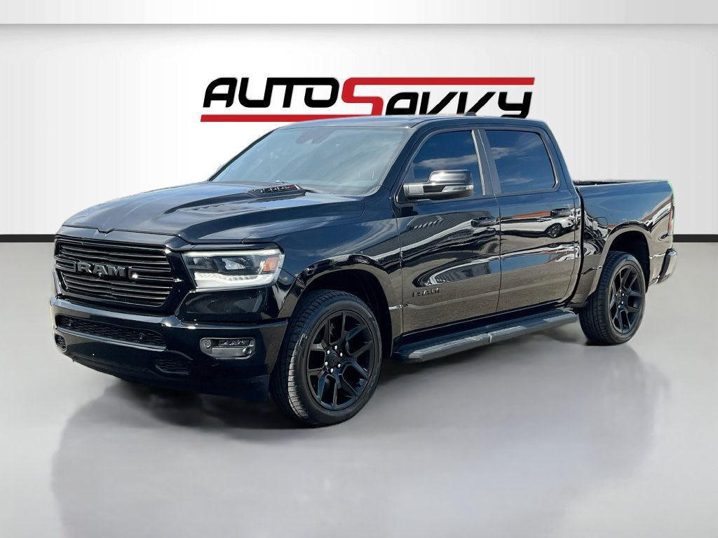 Used 2023 RAM 1500 Laramie AWD/4WD image 3