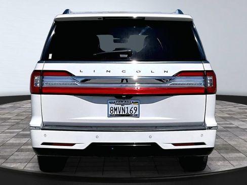 Used 2019 Lincoln Navigator L Reserve AWD/4WD image 24