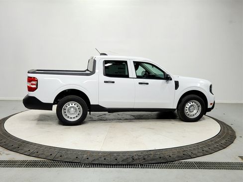 New 2026 Ford Maverick XL image 8