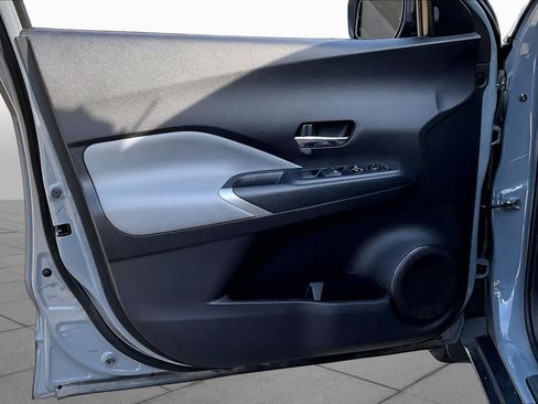 Used 2024 Nissan Kicks SR w/ SR Premium Package FWD image 24