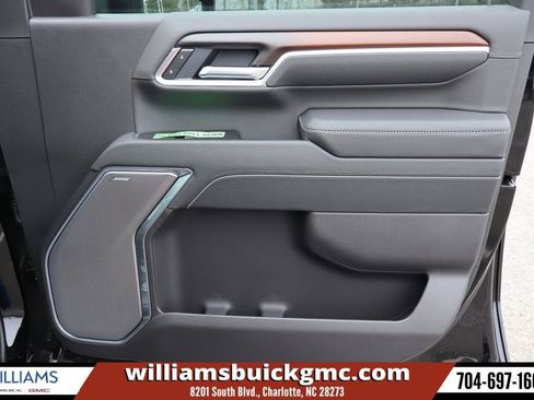 New 2026 GMC Sierra 2500 Denali w/ Denali Reserve Package AWD/4WD image 26