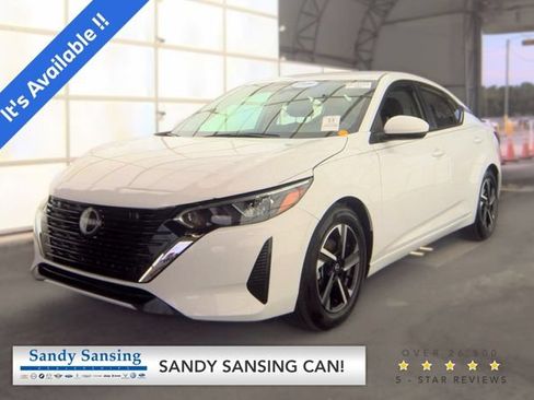 Used 2025 Nissan Sentra SV FWD image 1