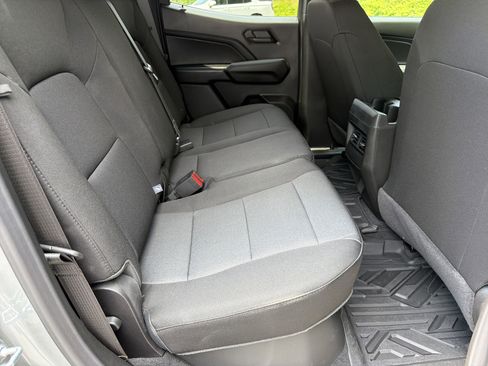 Used 2026 Chevrolet Colorado W/T w/ WT Custom Package RWD image 15