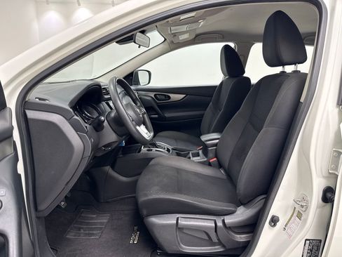 Used 2021 Nissan Rogue Sport S AWD/4WD image 12