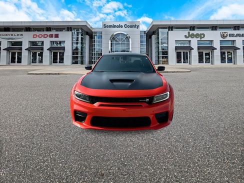 Used 2023 Dodge Charger Scat Pack RWD image 3