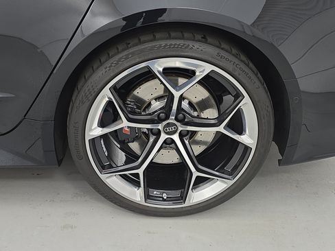 Used 2024 Audi RS 7 Performance AWD/4WD image 34