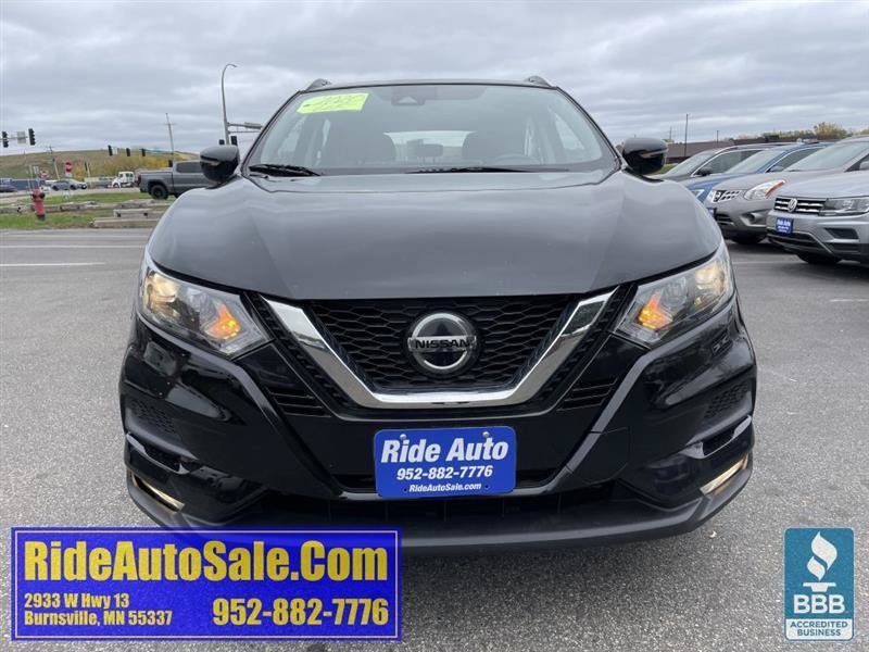 Used 2020 Nissan Rogue Sport SV w/ All-Weather Package AWD/4WD image 2