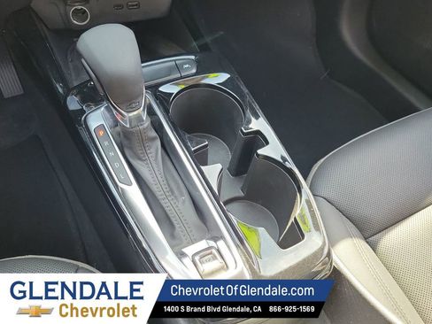 Used 2024 Chevrolet Trax ACTIV w/ Sunroof Package FWD image 27