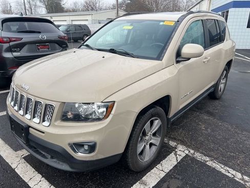 Used 2017 Jeep Compass High Altitude image 1