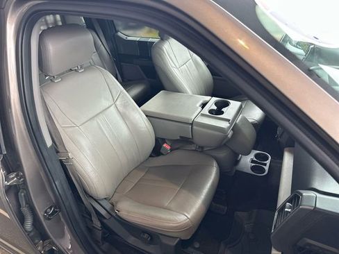 Used 2018 Ford F150 XLT image 25