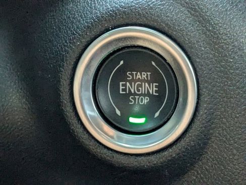 Used 2022 GMC Sierra 3500 AT4 image 26