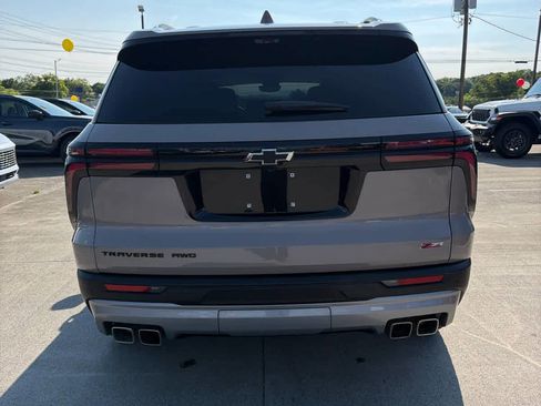 Used 2026 Chevrolet Traverse Z71 w/ Driver Confidence Package AWD/4WD image 9