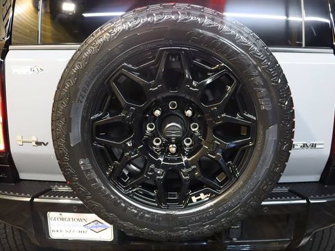 Used 2025 GMC Hummer EV 2X AWD/4WD image 30