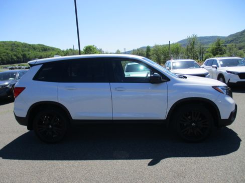 Certified 2021 Honda Passport Sport image 4