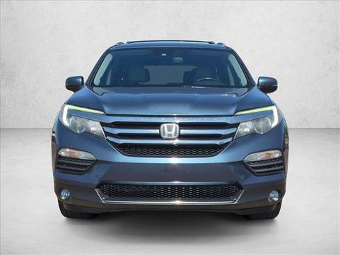 Used 2016 Honda Pilot Touring image 2