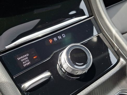 Used 2025 Jeep Grand Cherokee Limited w/ MOPAR Finishing Package image 30