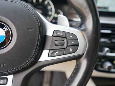 Used 2017 BMW 530i image 26