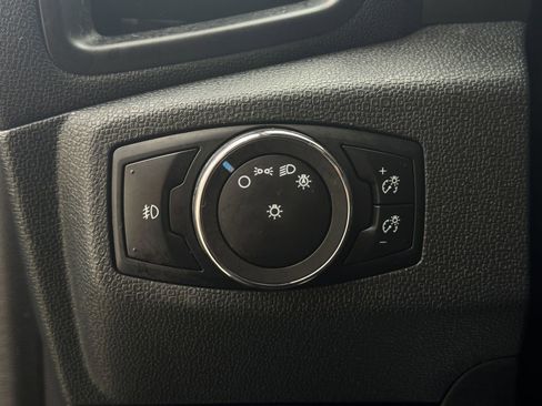 Used 2018 Ford EcoSport SE w/ SE Convenience Package FWD image 21